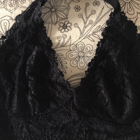 Rene Rofe 1X Black Lace Halter Bralette - Picture 2 of 5